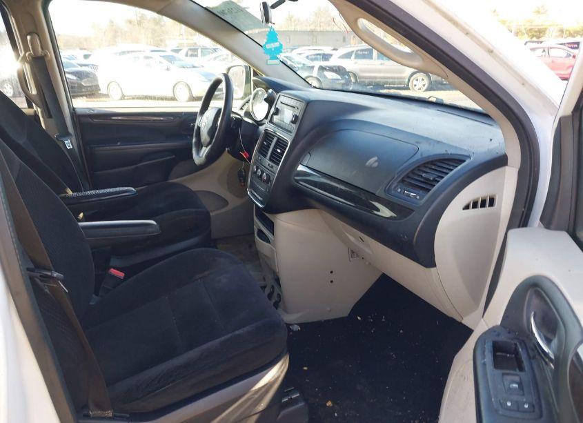 Photo 5 of 2014 Dodge Grand CARAVAN AMERICAN VALUE PKG (VIN 2C4RDGBG3ER190209)