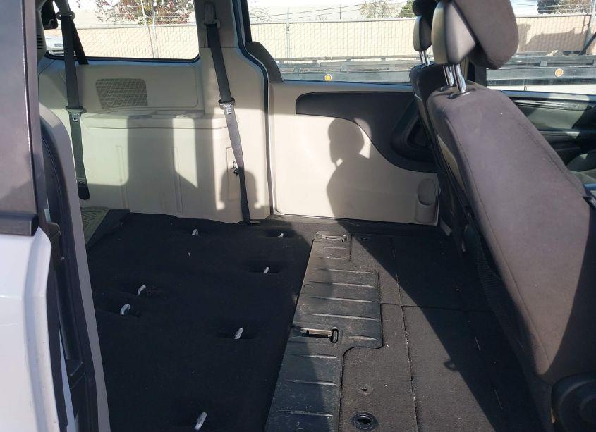 Photo 8 of 2014 Dodge Grand CARAVAN AMERICAN VALUE PKG (VIN 2C4RDGBG3ER249341)