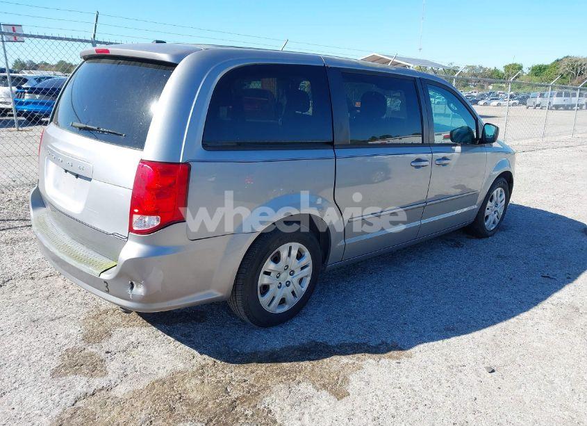 Photo 4 of 2014 Dodge Grand CARAVAN SE (VIN 2C4RDGBG3ER279469)