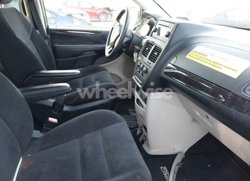Photo 5 of 2014 Dodge Grand CARAVAN SE (VIN 2C4RDGBG3ER335670)