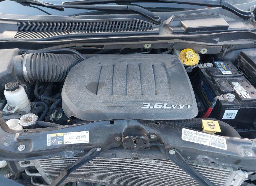 Photo 10 of 2014 Dodge Grand CARAVAN SE (VIN 2C4RDGBG3ER406057)