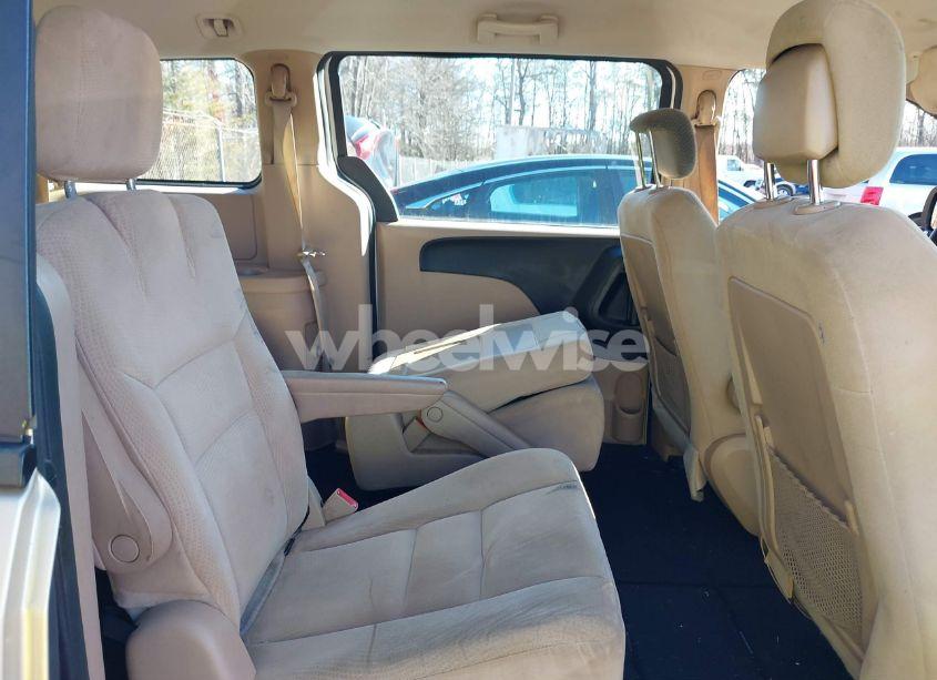 Photo 8 of 2014 Dodge Grand CARAVAN AMERICAN VALUE PKG (VIN 2C4RDGBG3ER452732)