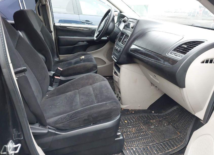 Photo 5 of 2014 Dodge Grand CARAVAN SE/SXT (VIN 2C4RDGBG3ER456313)