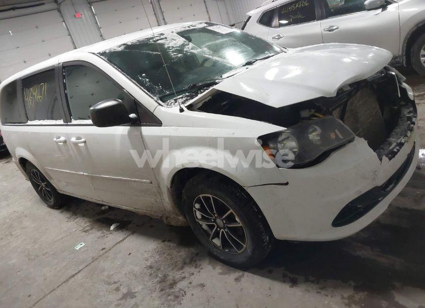 2015 Dodge Grand CARAVAN SE (VIN 2C4RDGBG3FR509156) main photo