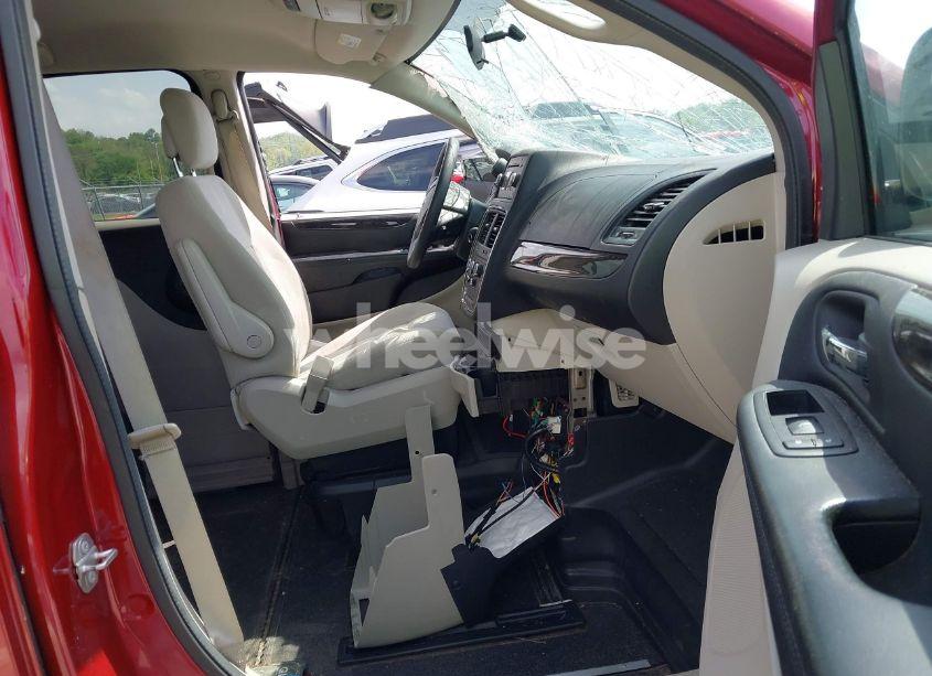 Photo 5 of 2015 Dodge Grand CARAVAN SE (VIN 2C4RDGBG3FR615090)