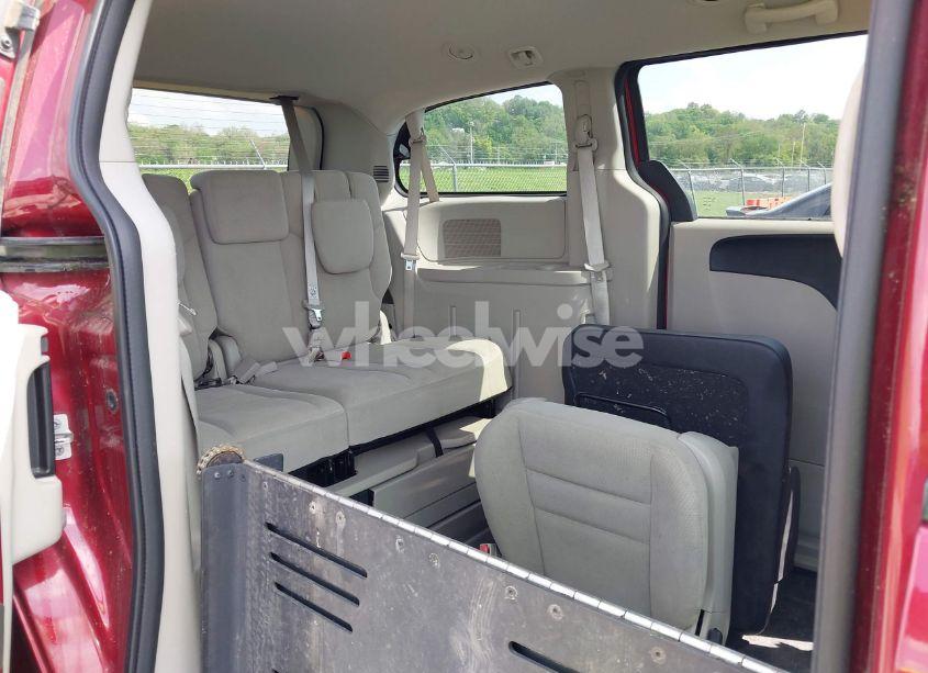 Photo 8 of 2015 Dodge Grand CARAVAN SE (VIN 2C4RDGBG3FR615090)