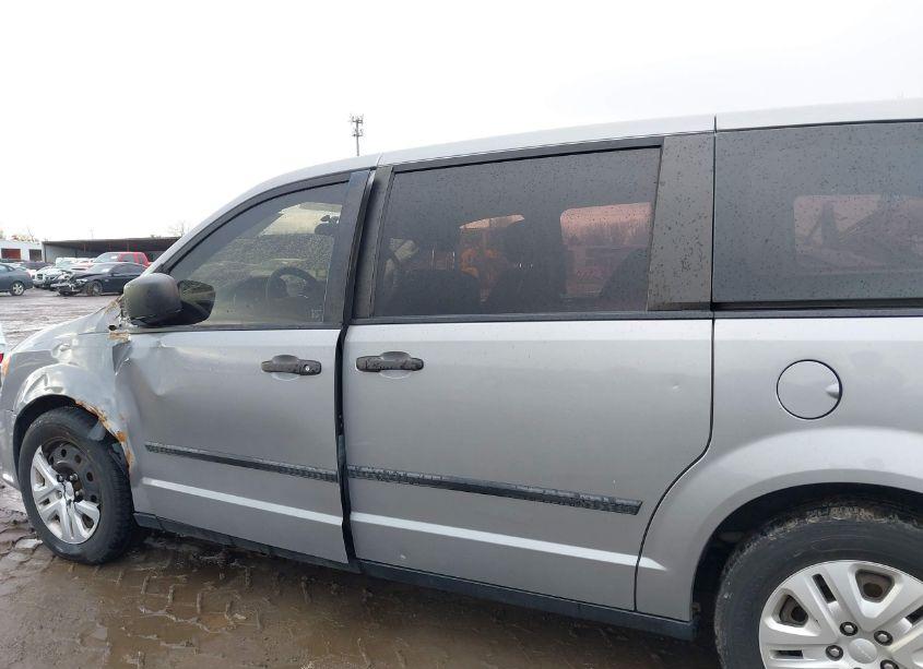 Photo 14 of 2015 Dodge Grand CARAVAN AMERICAN VALUE PKG (VIN 2C4RDGBG3FR649515)