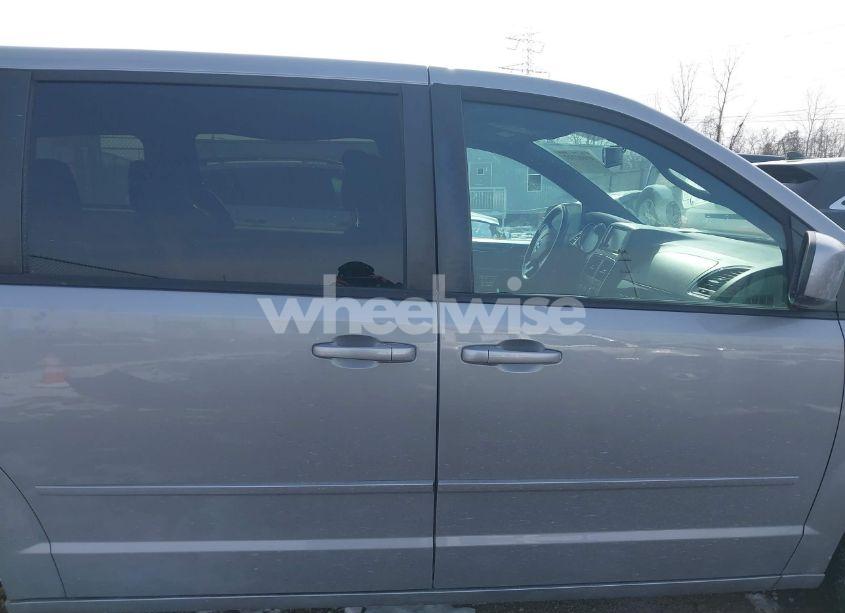 Photo 13 of 2015 Dodge Grand CARAVAN SE PLUS (VIN 2C4RDGBG3FR653239)
