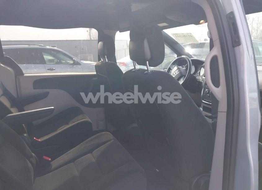 Photo 8 of 2015 Dodge Grand CARAVAN SE PLUS (VIN 2C4RDGBG3FR653239)