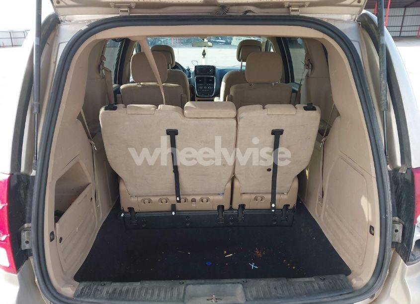 Photo 12 of 2015 Dodge Grand CARAVAN SE (VIN 2C4RDGBG3FR658800)