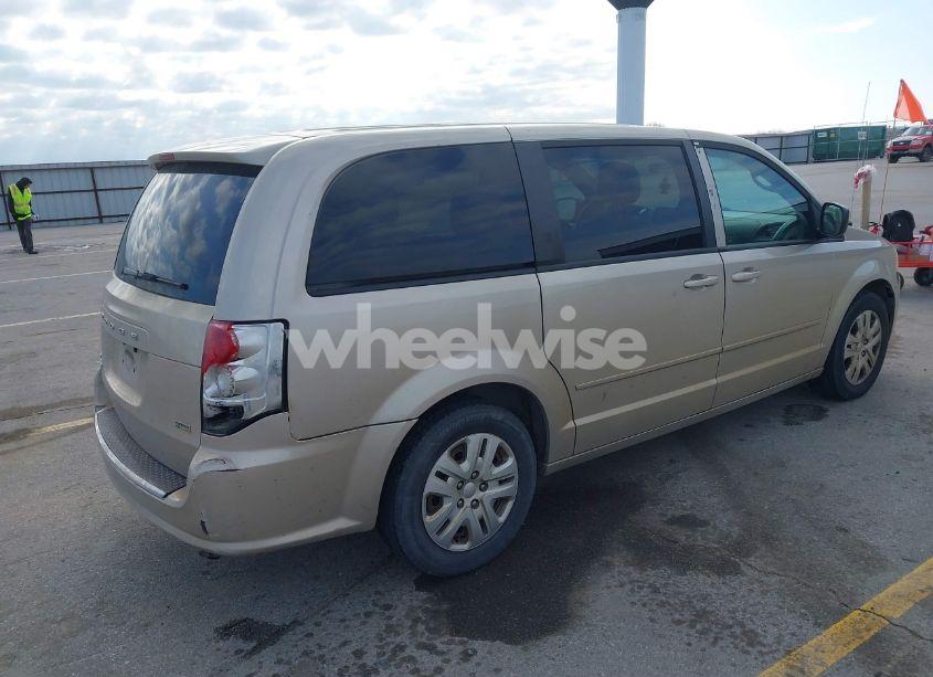Photo 4 of 2015 Dodge Grand CARAVAN SE (VIN 2C4RDGBG3FR658800)