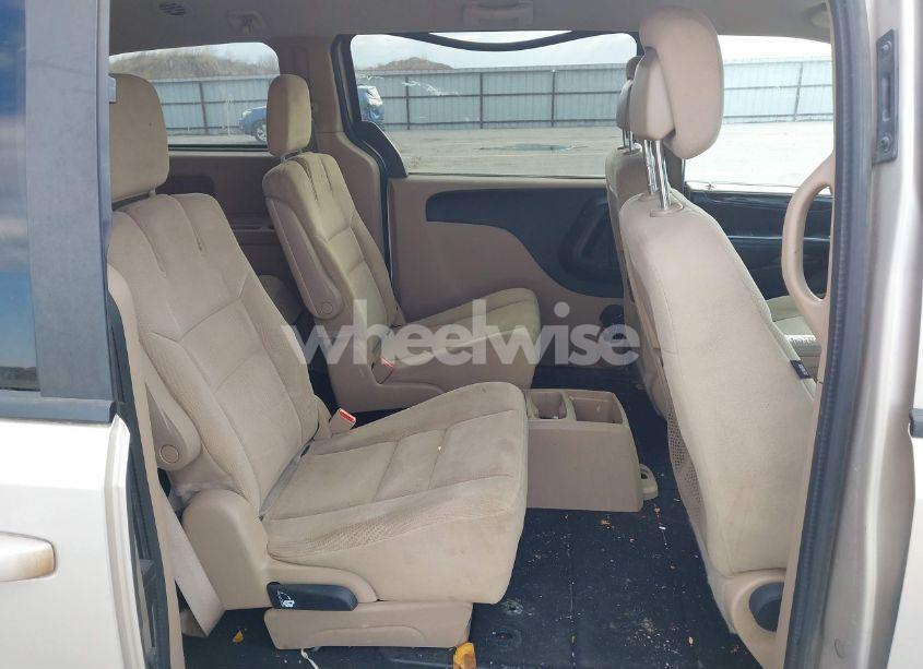 Photo 8 of 2015 Dodge Grand CARAVAN SE (VIN 2C4RDGBG3FR658800)