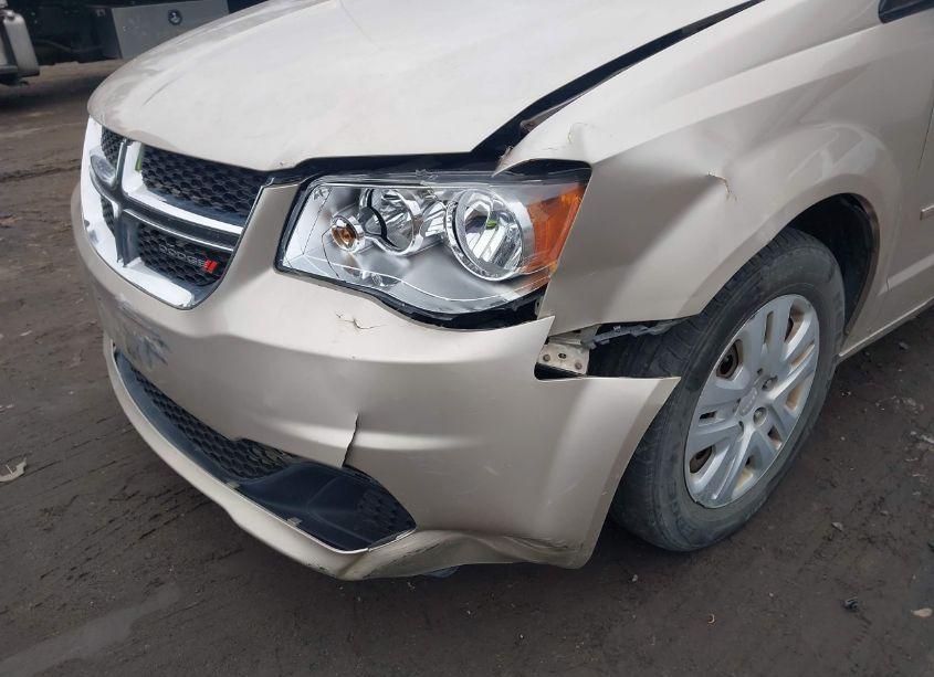 Photo 6 of 2015 Dodge Grand CARAVAN SE (VIN 2C4RDGBG3FR704061)