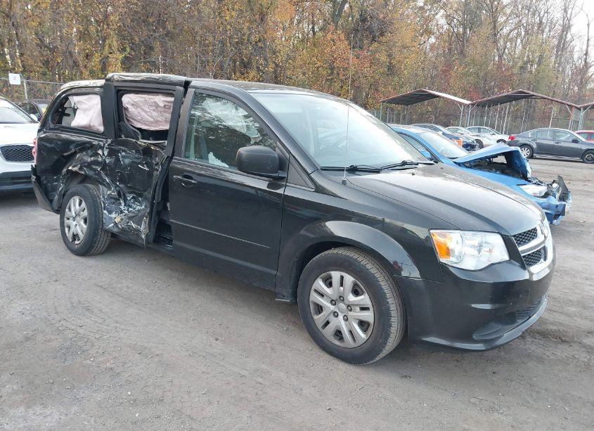 2016 Dodge Grand CARAVAN SE (VIN 2C4RDGBG3GR139313) main photo