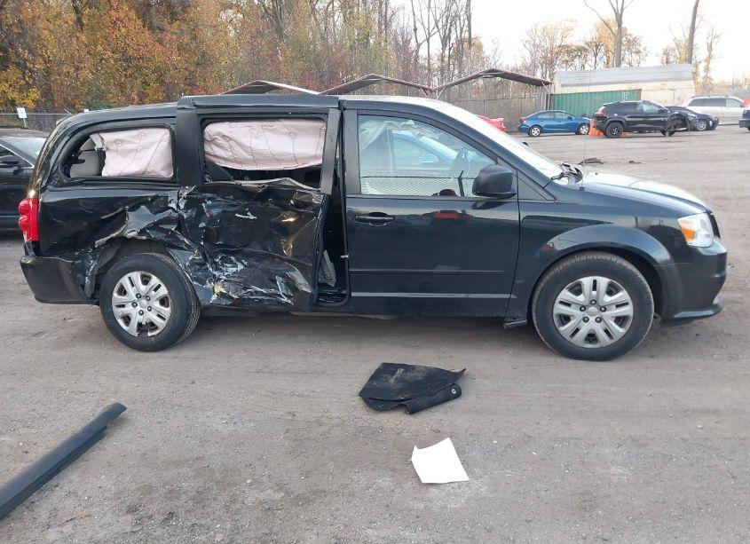 Photo 13 of 2016 Dodge Grand CARAVAN SE (VIN 2C4RDGBG3GR139313)