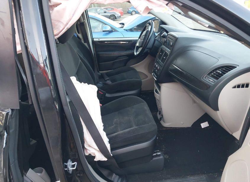 Photo 5 of 2016 Dodge Grand CARAVAN SE (VIN 2C4RDGBG3GR139313)
