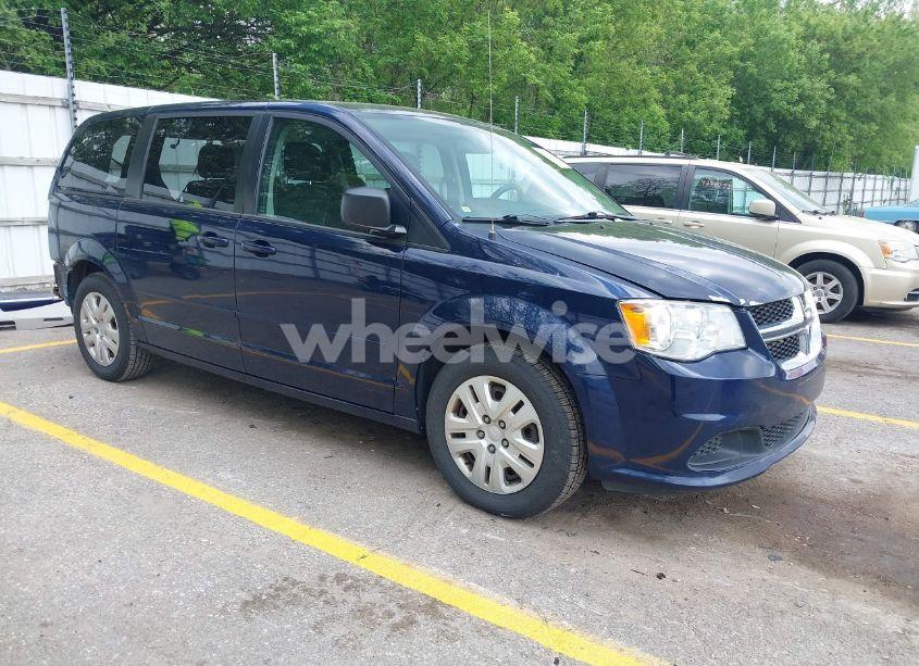 2016 Dodge Grand CARAVAN SE (VIN 2C4RDGBG3GR168391) main photo