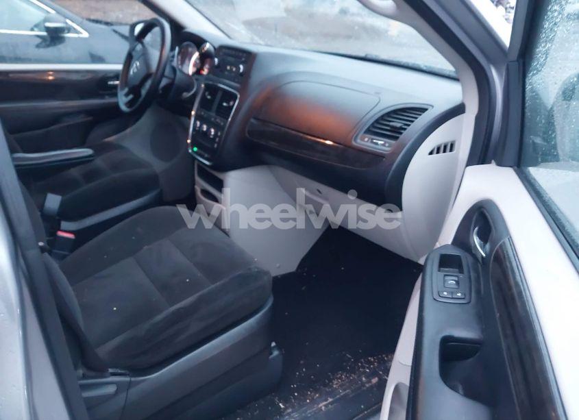 Photo 5 of 2016 Dodge Grand CARAVAN AMERICAN VALUE PKG (VIN 2C4RDGBG3GR169542)