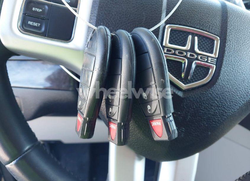 Photo 11 of 2016 Dodge Grand CARAVAN SE (VIN 2C4RDGBG3GR183327)