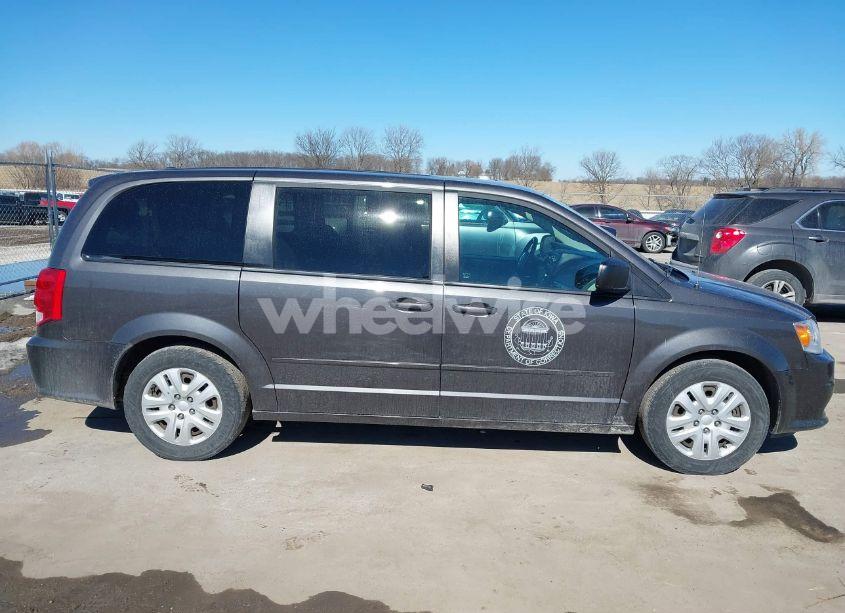 Photo 13 of 2016 Dodge Grand CARAVAN SE (VIN 2C4RDGBG3GR183327)