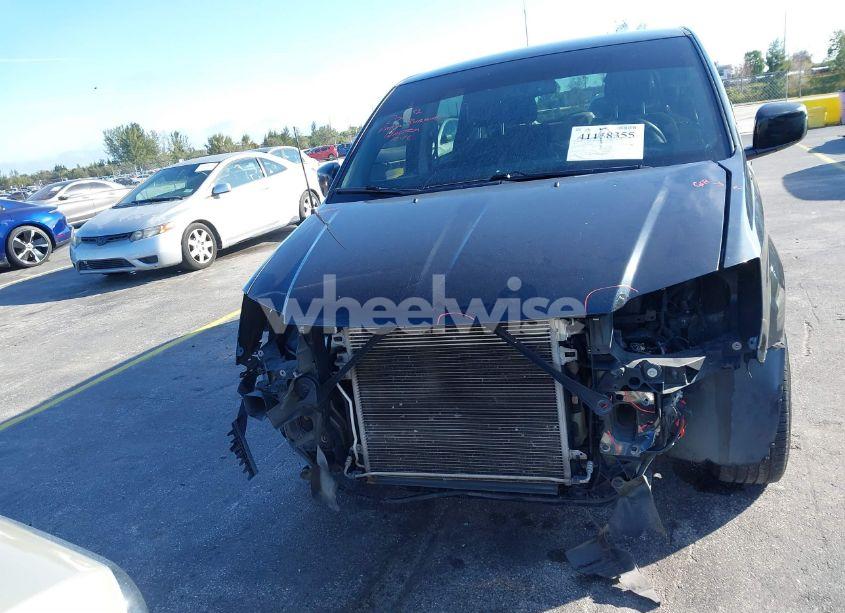 Photo 6 of 2016 Dodge Grand CARAVAN SE PLUS (VIN 2C4RDGBG3GR250797)
