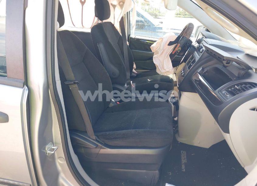 Photo 5 of 2016 Dodge Grand CARAVAN AMERICAN VALUE PKG (VIN 2C4RDGBG3GR279359)