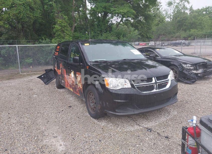 2016 Dodge Grand CARAVAN SE (VIN 2C4RDGBG3GR374696) main photo
