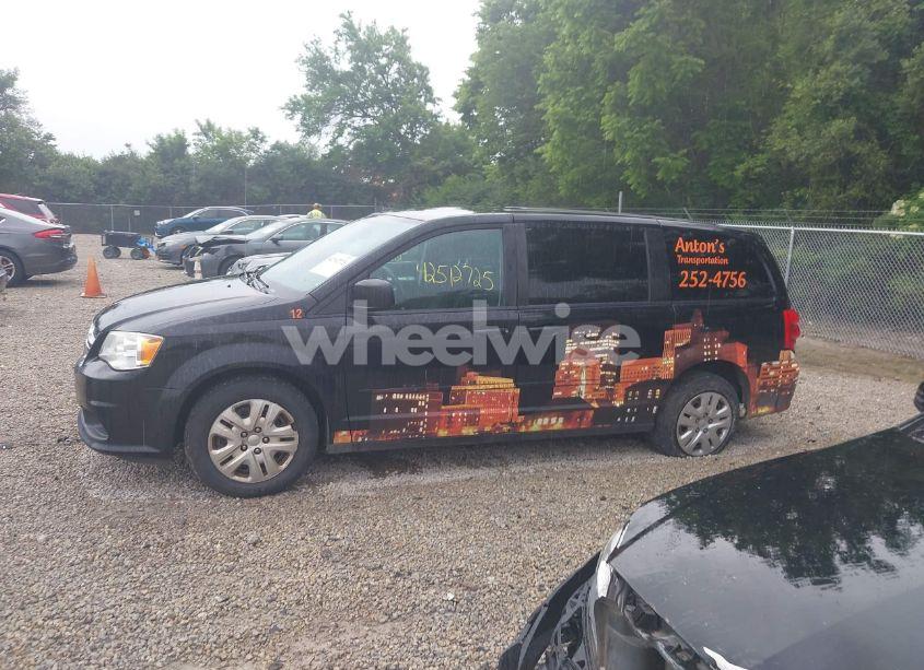 Photo 14 of 2016 Dodge Grand CARAVAN SE (VIN 2C4RDGBG3GR374696)