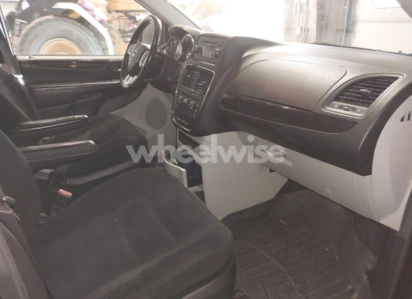 Photo 5 of 2016 Dodge Grand CARAVAN AMERICAN VALUE PKG (VIN 2C4RDGBG3GR396780)