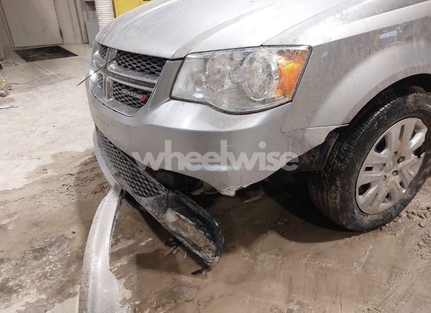 Photo 6 of 2016 Dodge Grand CARAVAN SE (VIN 2C4RDGBG3GR398626)