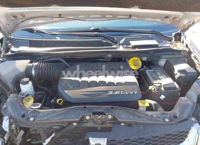 Photo 10 of 2017 Dodge Grand CARAVAN SE (VIN 2C4RDGBG3HR549319)