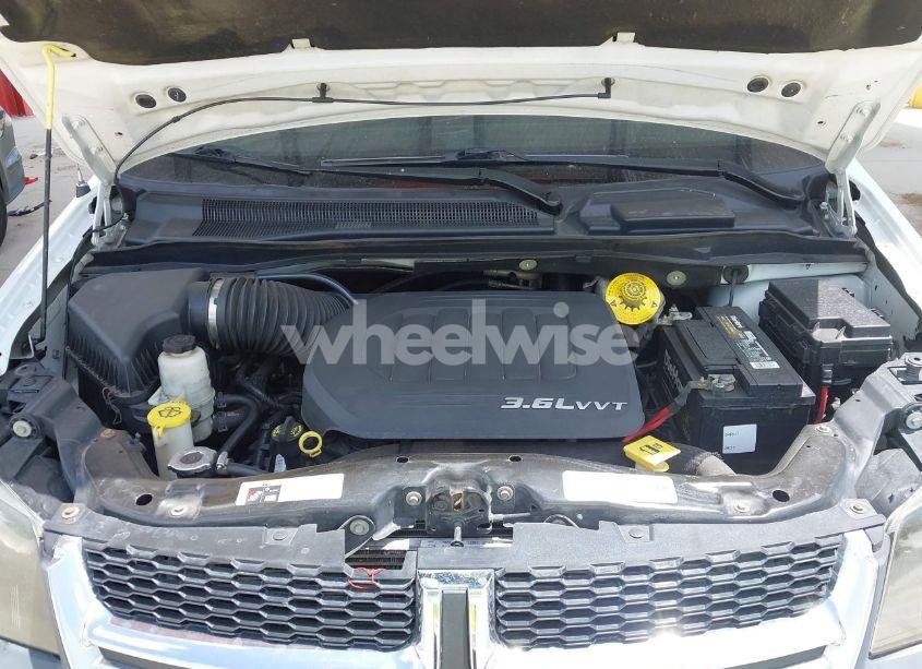 Photo 10 of 2017 Dodge Grand CARAVAN SE (VIN 2C4RDGBG3HR806043)