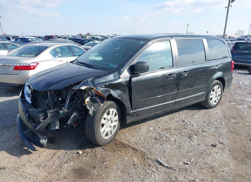 Photo 2 of 2017 Dodge Grand CARAVAN SE (VIN 2C4RDGBG3HR849846)