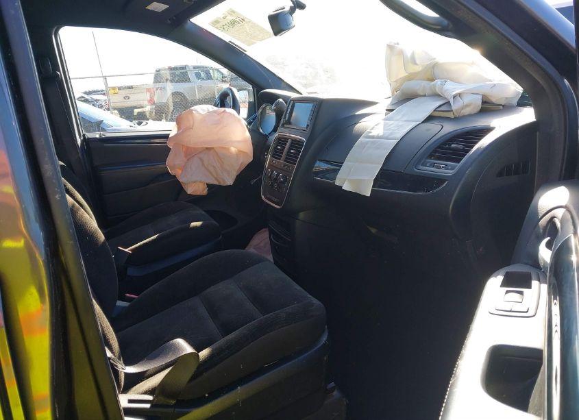 Photo 5 of 2018 Dodge Grand CARAVAN SE PLUS (VIN 2C4RDGBG3JR173386)