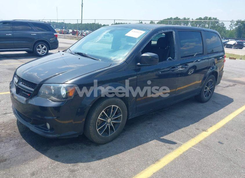 Photo 2 of 2018 Dodge Grand CARAVAN SE PLUS (VIN 2C4RDGBG3JR304526)