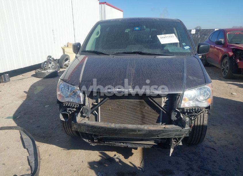 Photo 12 of 2018 Dodge Grand CARAVAN SE (VIN 2C4RDGBG3JR348560)