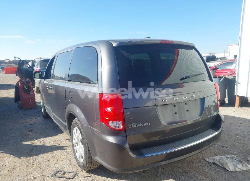 Photo 3 of 2018 Dodge Grand CARAVAN SE (VIN 2C4RDGBG3JR348560)