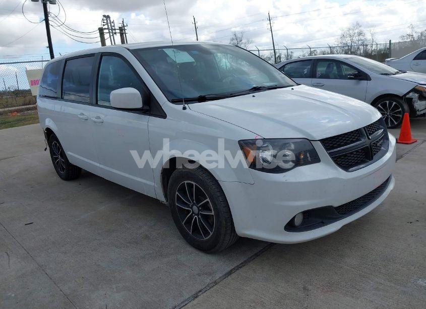 2019 Dodge Grand CARAVAN SE PLUS (VIN 2C4RDGBG3KR598916) main photo