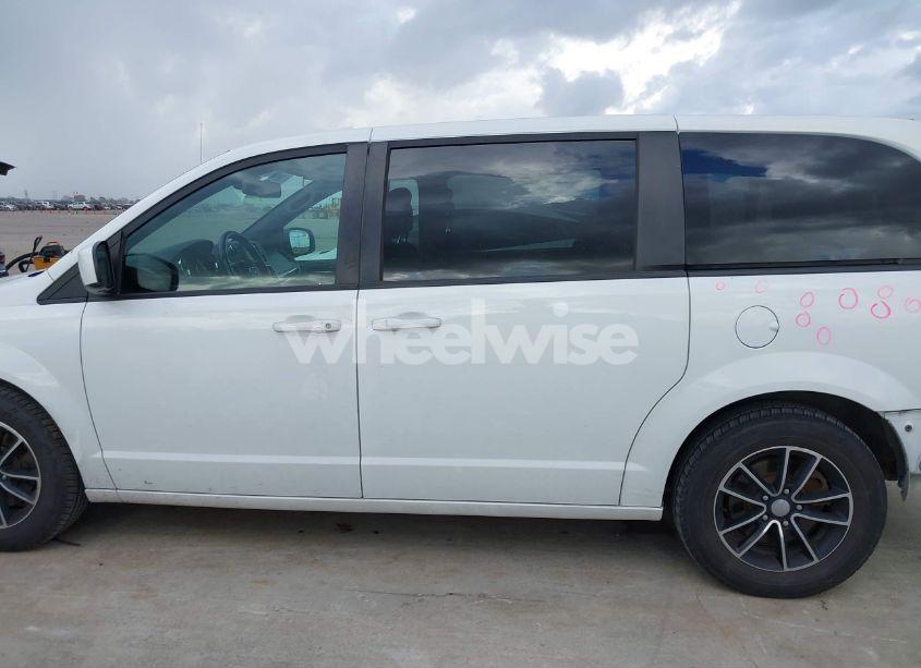 Photo 15 of 2019 Dodge Grand CARAVAN SE PLUS (VIN 2C4RDGBG3KR598916)