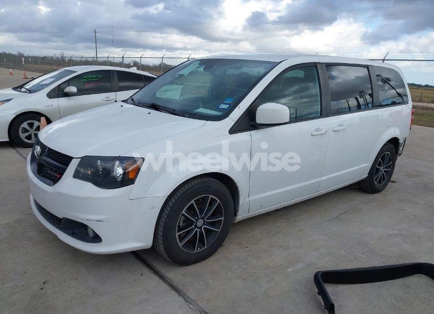 Photo 2 of 2019 Dodge Grand CARAVAN SE PLUS (VIN 2C4RDGBG3KR598916)