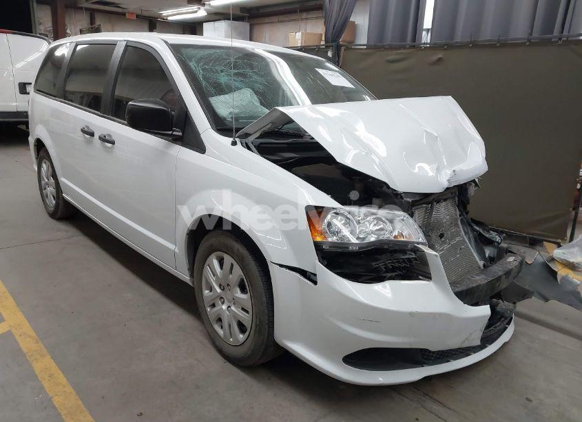 2019 Dodge Grand CARAVAN SE (VIN 2C4RDGBG3KR601314) main photo