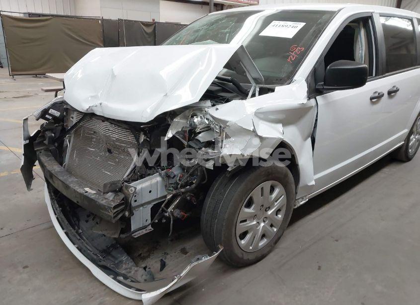 Photo 6 of 2019 Dodge Grand CARAVAN SE (VIN 2C4RDGBG3KR601314)