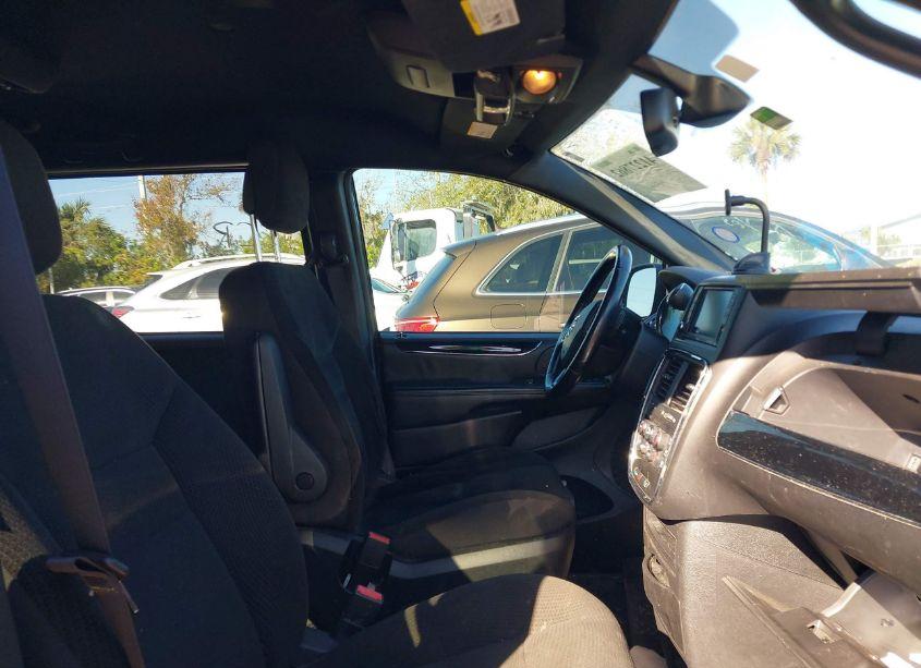 Photo 5 of 2019 Dodge Grand CARAVAN SE 35TH ANNIVERSARY EDITION (VIN 2C4RDGBG3KR762360)