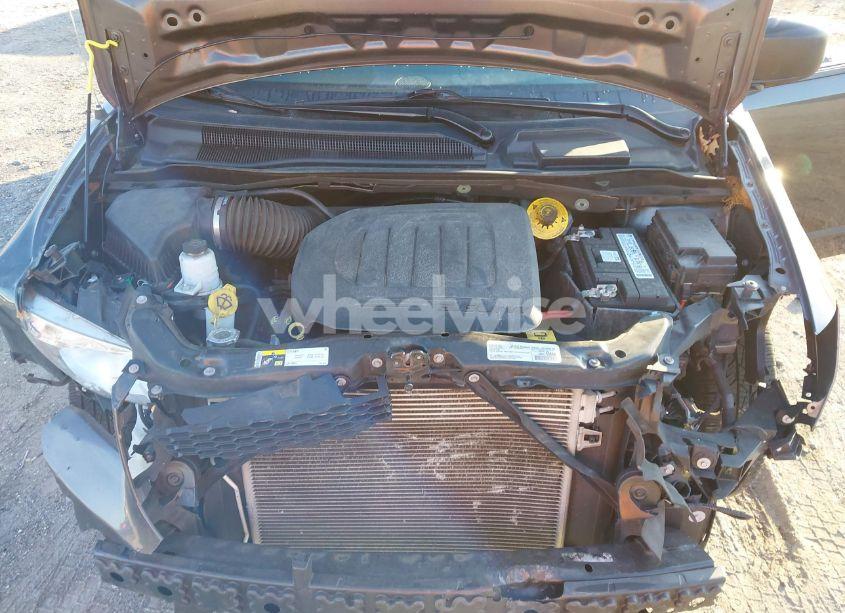 Photo 10 of 2019 Dodge Grand CARAVAN SE (VIN 2C4RDGBG3KR770409)