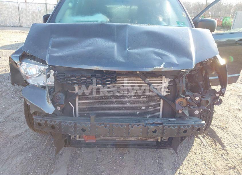 Photo 6 of 2019 Dodge Grand CARAVAN SE (VIN 2C4RDGBG3KR770409)