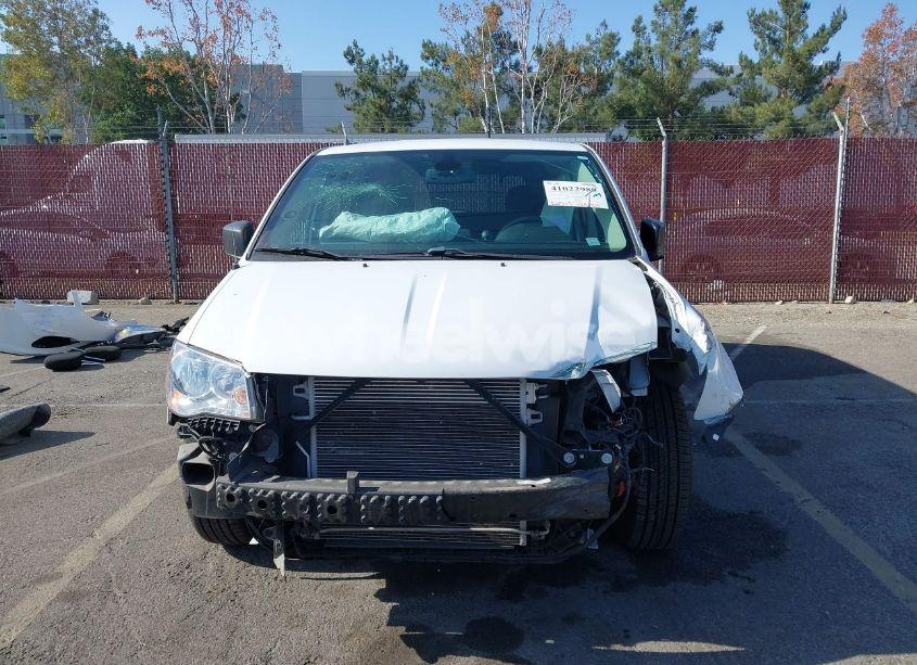 Photo 13 of 2019 Dodge Grand CARAVAN SE (VIN 2C4RDGBG3KR787551)