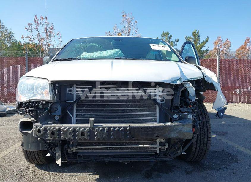 Photo 6 of 2019 Dodge Grand CARAVAN SE (VIN 2C4RDGBG3KR787551)