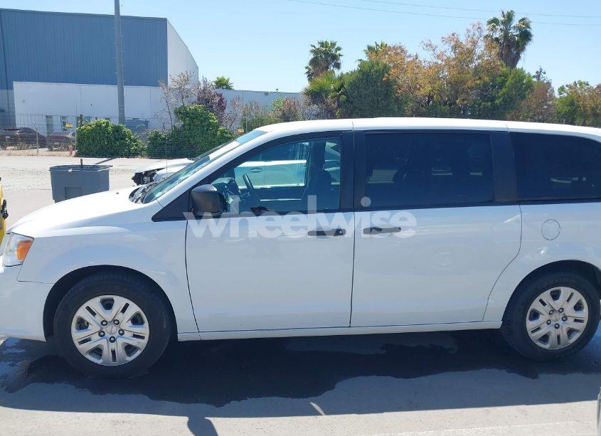 Photo 14 of 2019 Dodge Grand CARAVAN SE (VIN 2C4RDGBG3KR787940)