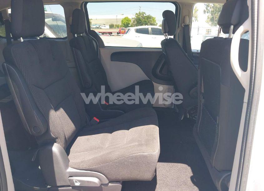 Photo 8 of 2019 Dodge Grand CARAVAN SE (VIN 2C4RDGBG3KR787940)
