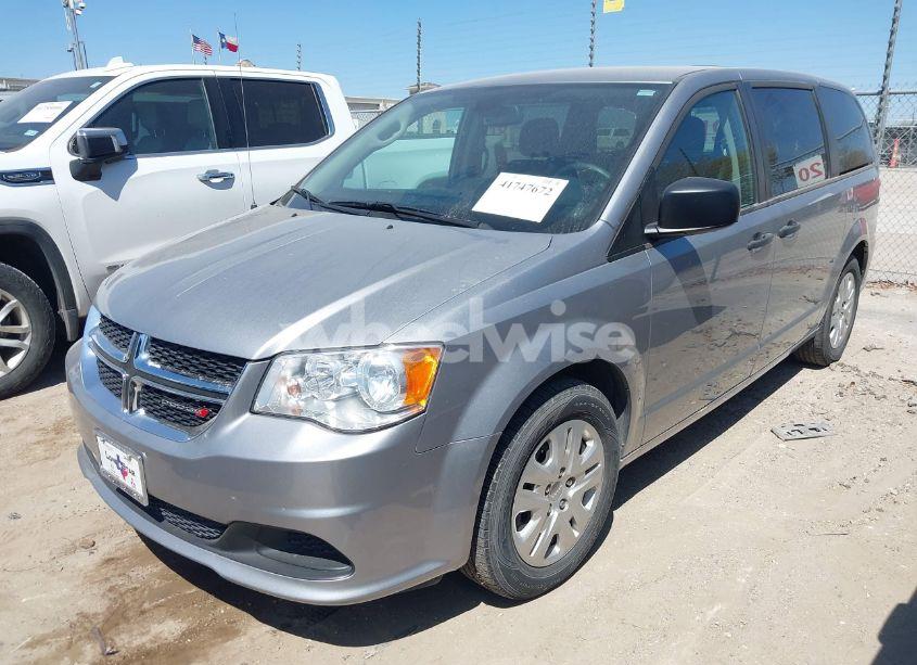 Photo 2 of 2019 Dodge Grand CARAVAN SE (VIN 2C4RDGBG3KR790398)